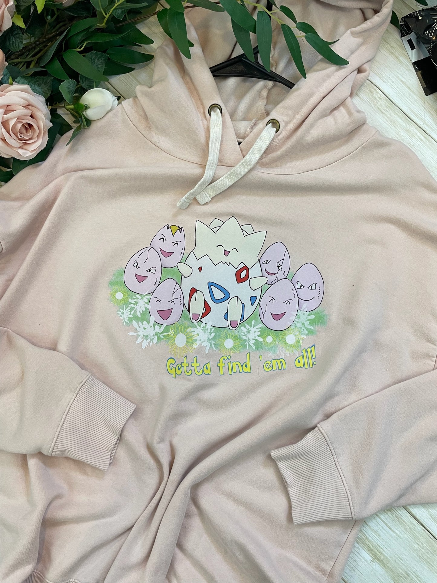 Thrifted - Medium - "The Poke-Eggs"