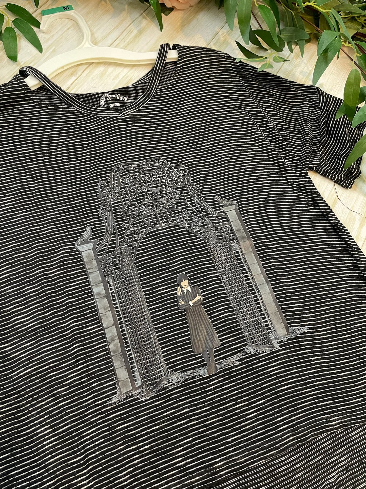 Thrifted - Youth Large - "The Wednesday"