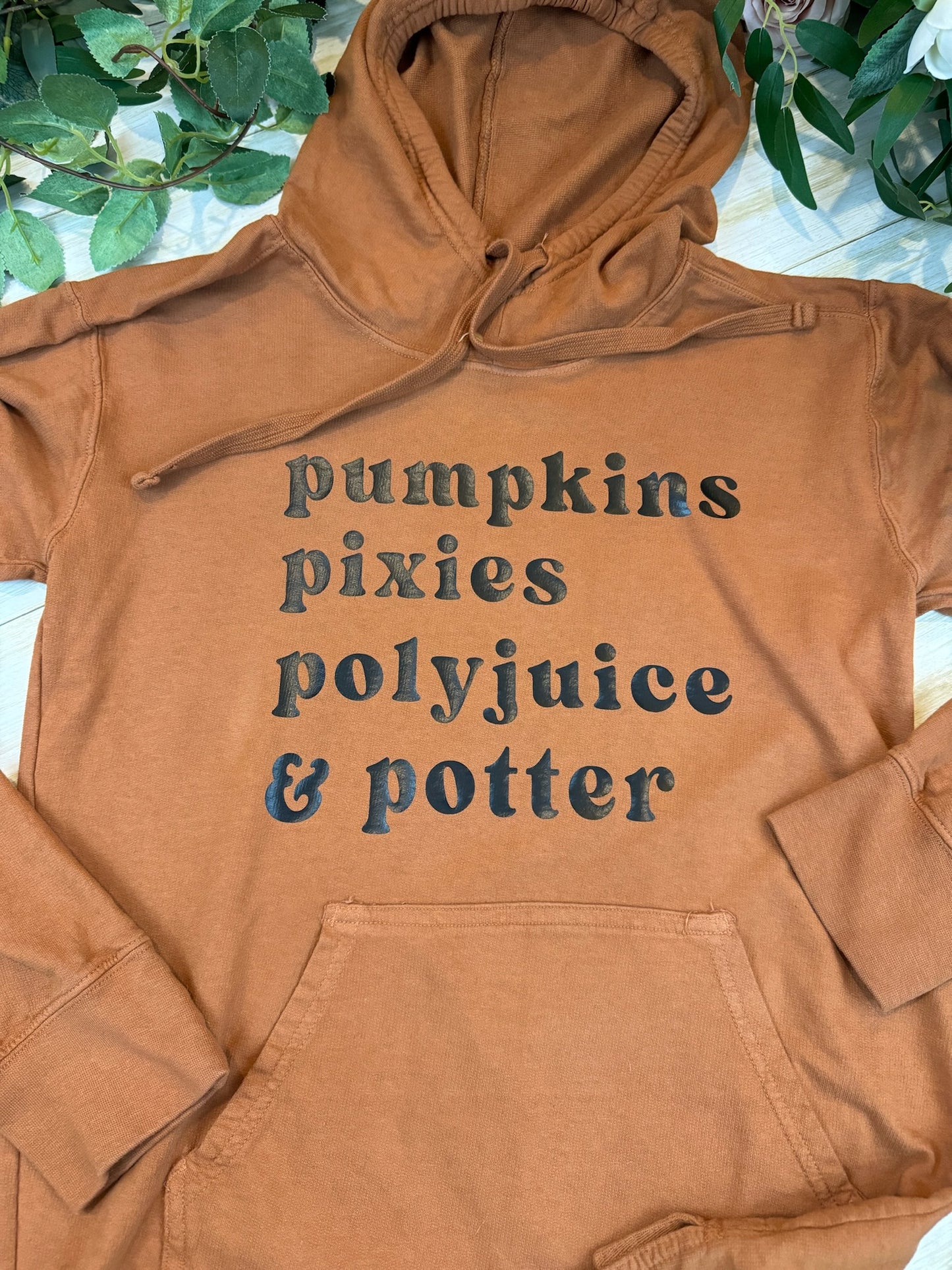 Thrifted - Small - "The Pumpkin & Potter"