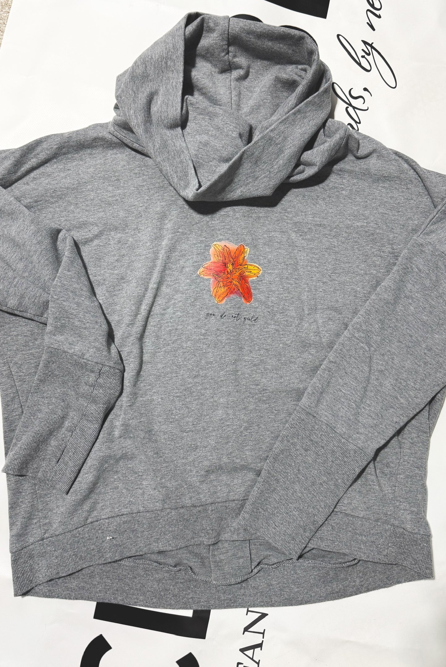Thrifted - Medium - "The Kingsflame"